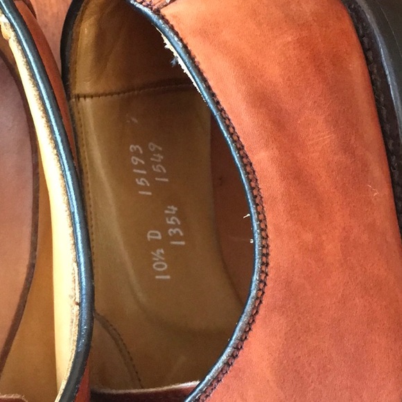 Allen Edmond Dress Shoes - Picture 3 of 4